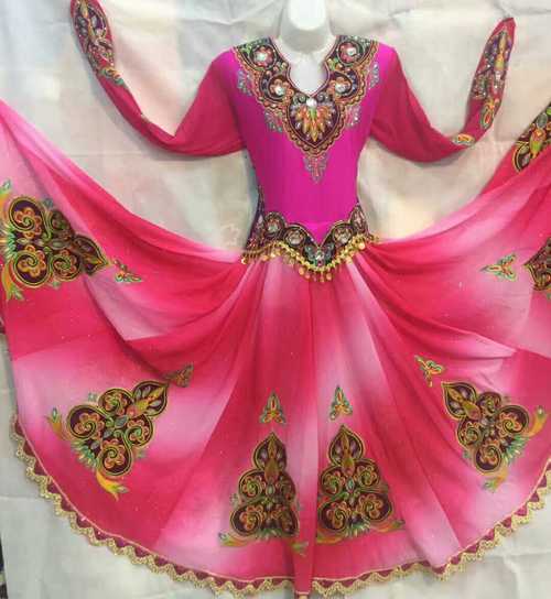 2020新疆舞蹈服装演出服少数少数民族民族风大摆裙子民族服装